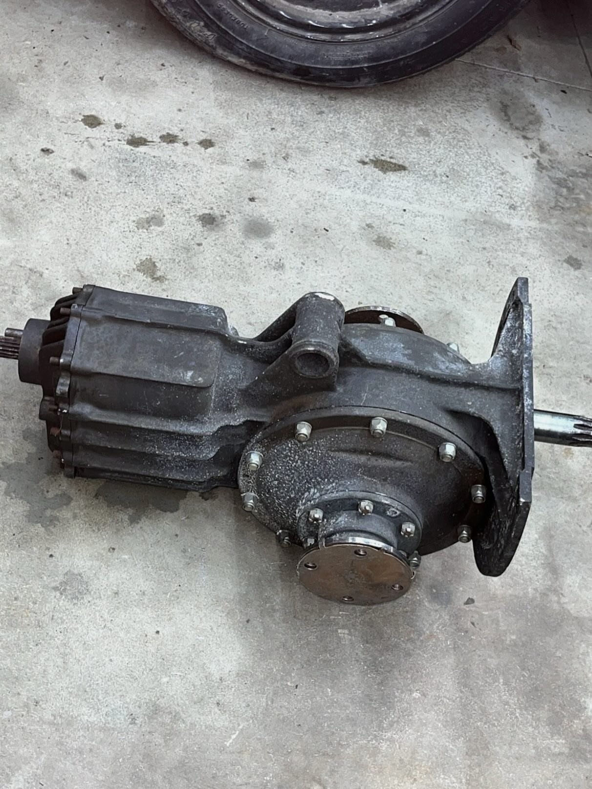 extremely rare NOS Halibrand Jr. 2-Speed Transaxle from the early/mid 1960s. - Image 13