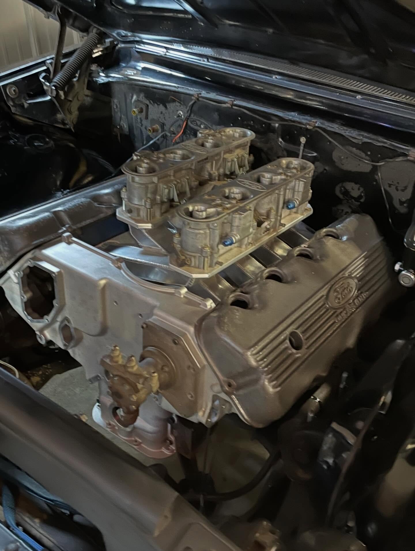 An off-Hogan sheetmetal cross-ram intake - Image 4
